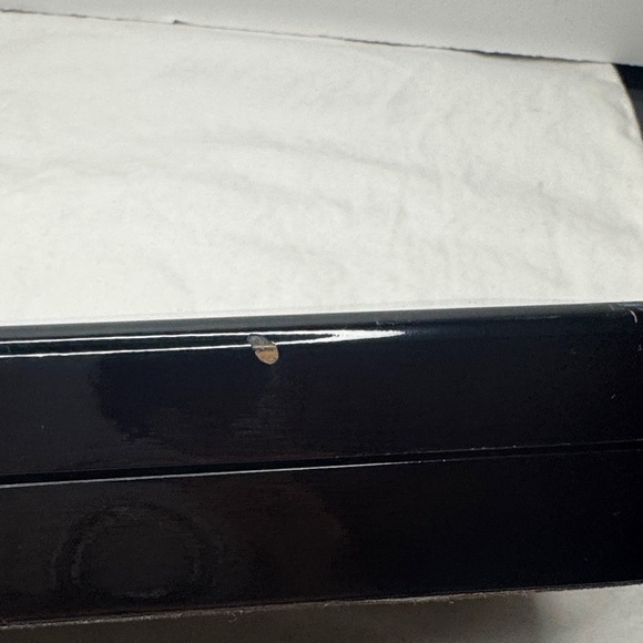 Sleek Black Rectangular Box - Picture 5 of 7